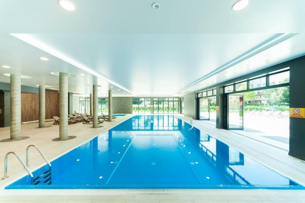 Polanki Park Apartment โควอบเซก ภายนอก รูปภาพ